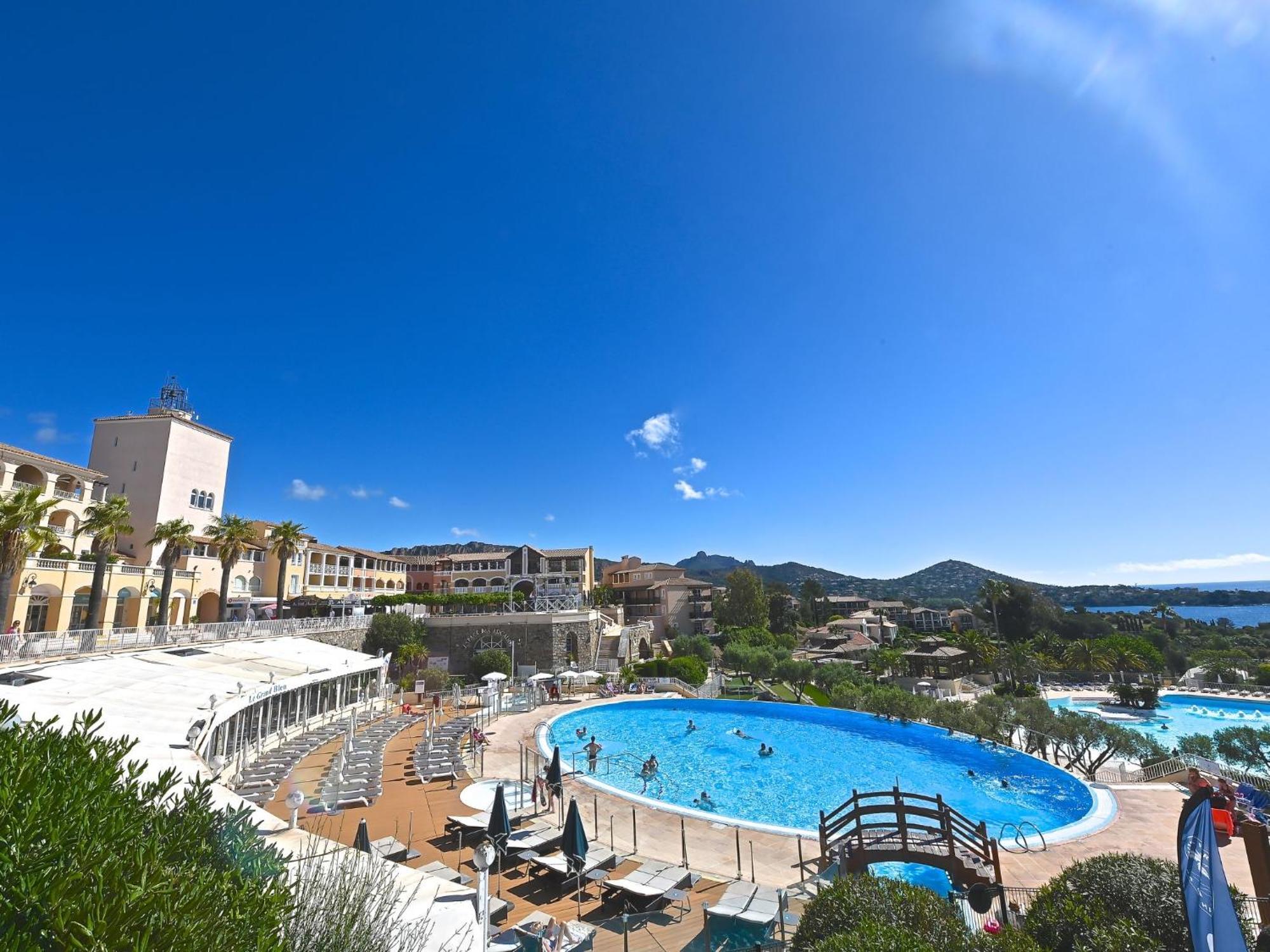 Apartment Village Cap Esterel - Le Village-81 By Interhome Saint-Raphaël Exterior foto